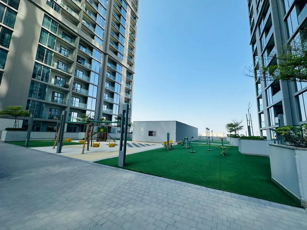 Creek Views 1 Bedroom Mins To Downtown In Sobha Creek Vistas Dubai Apartment